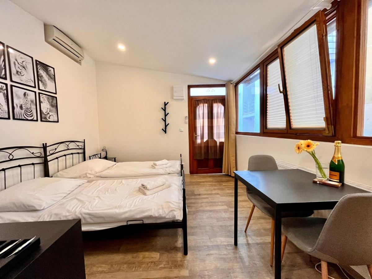 Casa Italia Prague Aparthotel Luaran gambar