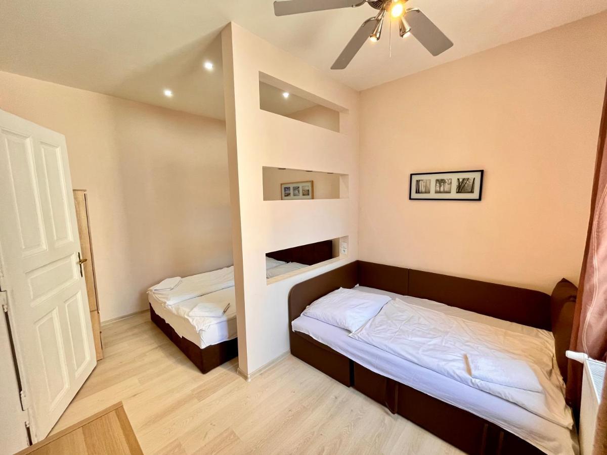 Casa Italia Prague Aparthotel Luaran gambar