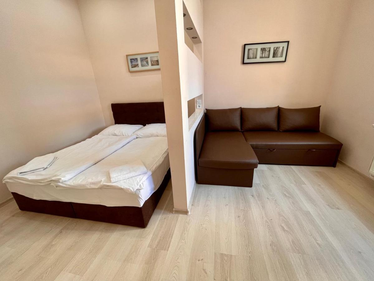 Casa Italia Prague Aparthotel Luaran gambar